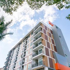 Thongchen Residence, hotel u gradu Samut Sakhon