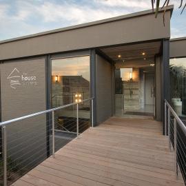 The House Quarters, hotel sa Kenton-on-Sea