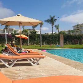 appartement sur casabay acces piscine plage et park enfants