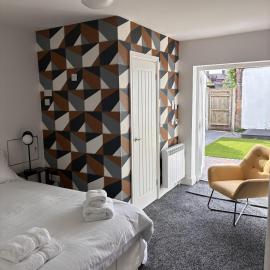 Springbank - 3 Bed garden view