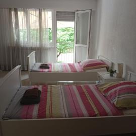 Appartement ABC avec balcon- proche Aéroport Basel