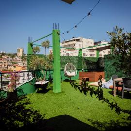 Rooftop Apartment with Garden and Jacuzzi