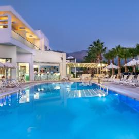 Angela Suites Boutique Hotel, hótel í Sissi
