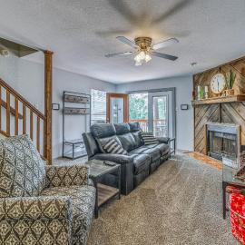 Hike, Golf & Explore: Ruidoso Retreat w/ Deck!