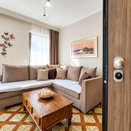 Stylish Stay for 3 - Haidari, Athens by ΜΡS, готель в Афінах