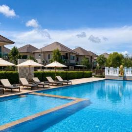 Holi PTY Hotel, hotel in Ban Huai Yai