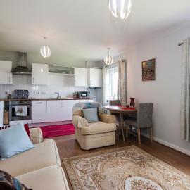 2 bedroom apartment in Central Hatfield, hotel in Hatfield