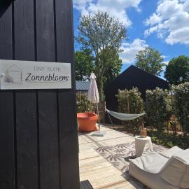 Luxe Tiny Suite voor 2 personen met tuinbad, hotel a Meerssen