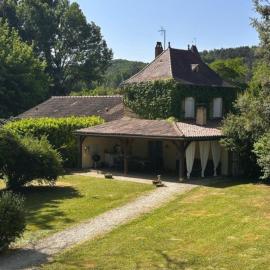 Les Prés de la Mirandole, 3 gites, 5 chambres, piscine