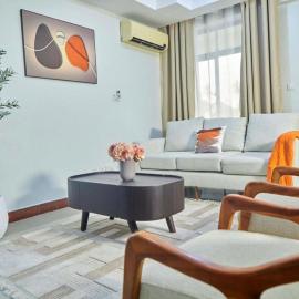 LUXIRIOUS Homes
