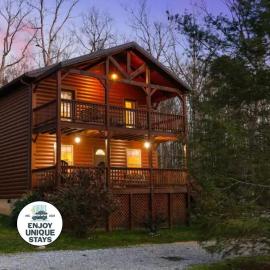 Sweet Seclusion at Cabins in the Clouds, hotel in Rising Fawn