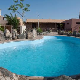 Canary House With Heated Pool, hotelli kohteessa Tuineje