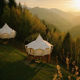 Glamping Tago, хотел в Khulo