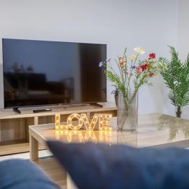 Gzira Penthouse 2BR Peaceful Balcony