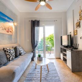 Blue Orchid Family Apartment with Balconies, Kallithea