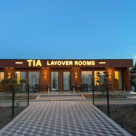 TIA Layover Rooms, viešbutis mieste Krujė