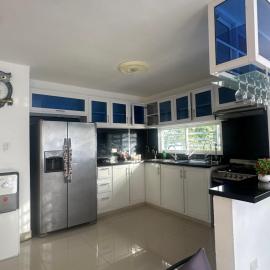 Fran Arolin Suites
