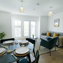 NEW Luxury South Manchester Flat, hotel a Handforth