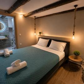 Agora Boutique Apartments Ioannina、イオアニナのホテル
