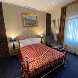 Good nighit in Zagreb, Hotel in Zagreb