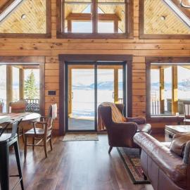 Targhee Shadows - Tetons, Yellowstone, Hot Tub, hotel v mestu Tetonia