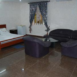 Link Hotel, hotell sihtkohas Lokossa