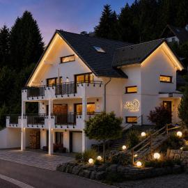 Villa Number 8, hotel in Feldberg