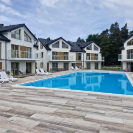 Apartament Cichy Zakątek, Łebska Osada, basen, parking, hotel in Żarnowska