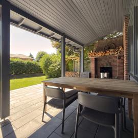 Landstudio - Schwedenhaus mit Kamin am Feldrand