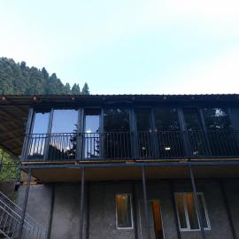 guest house udziro, hotel sa Oni