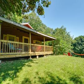 3 Mi to Hiking & Beaches: Rustic Maine Cabin
