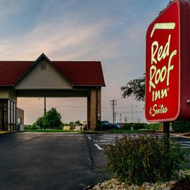 Red Roof Inn & Suites Middletown - Franklin – hotel w mieście Franklin