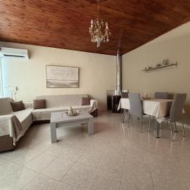 Male home, Hotel in Maletiánoi