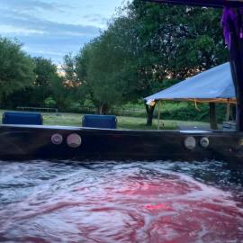 Unique House with Hot Tub Near London&Harry Potter, ξενοδοχείο σε Elstree