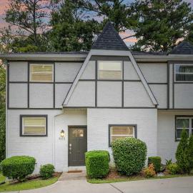 Charming & Cozy 4BR in SouthPark