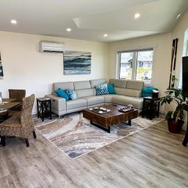 Lake View Escape!, hotel in West Kelowna