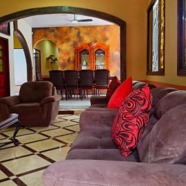Luxury Cozy Home San Nicolás, hotel in San Miguel
