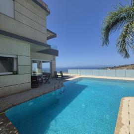 Villa mnar 3 chambre en haut