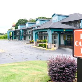 Red Carpet Inn & Suites, hotel in Newnan