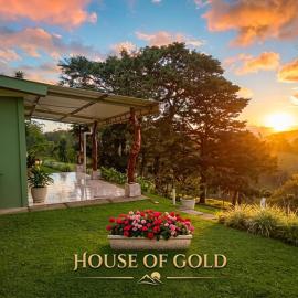 House of gold, hotel i Tilarán