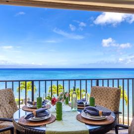 End-Unit Oceanfront Relaxation Large Lanai Views Sunsets โรงแรมในลาไฮนา