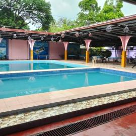 Janisah Pension House, hotel in Narra
