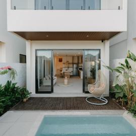 Brand New Sona Villa 2 BR Private Pool & Rooftop, hotel in Pererenan