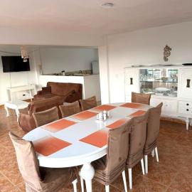 Exclusivo departamento para 14 personas en Santa María del Mar