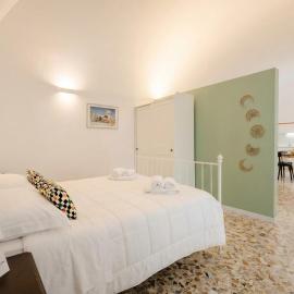 Modugno Central, Hotel in Modugno