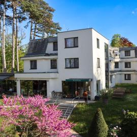 Seminarhotel Springer Schlössl, hotelli Wienissä