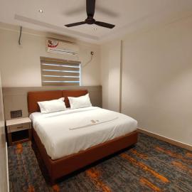 SW Hotel MG Road: Bangalore şehrinde bir otel