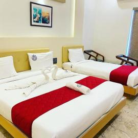 Hotel Sangeeth Palace, 800m Away from Ramanathaswamy Temple, hotelli kohteessa Rāmeswaram