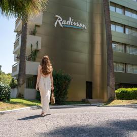 Radisson Hotel Cannes Seaside, hotel in Cannes