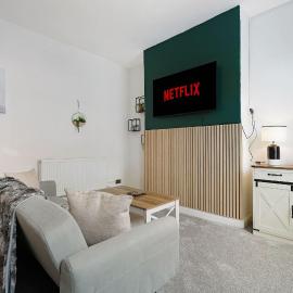 Cosy Blackhall 2BR Sleeps 5 By Stay With Us, hotel a Horden
